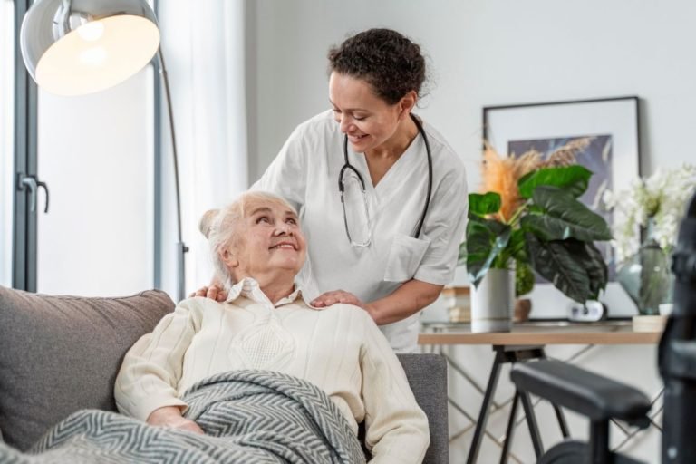 Find Home Visit Doctors Near Me – Ocsmedecin Providing Reliable Doctor’s Home Visit Services